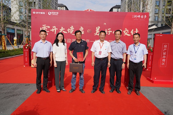 今年以来,北湖区税务局党委按照省,市局党委和北湖区党工委工作部署
