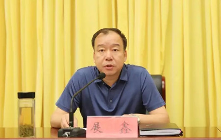 曹广州在讲话中指出,全区上下要在思想上充分认识环