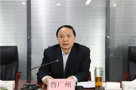曹广州在主持会议时强调,各镇(街)和区属各部门,单