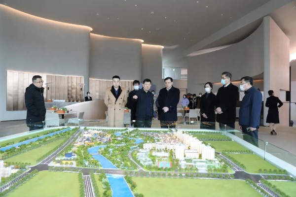 济宁市太白湖新区管理委员会 图片新闻 紧盯目标攻坚克难 全力推进